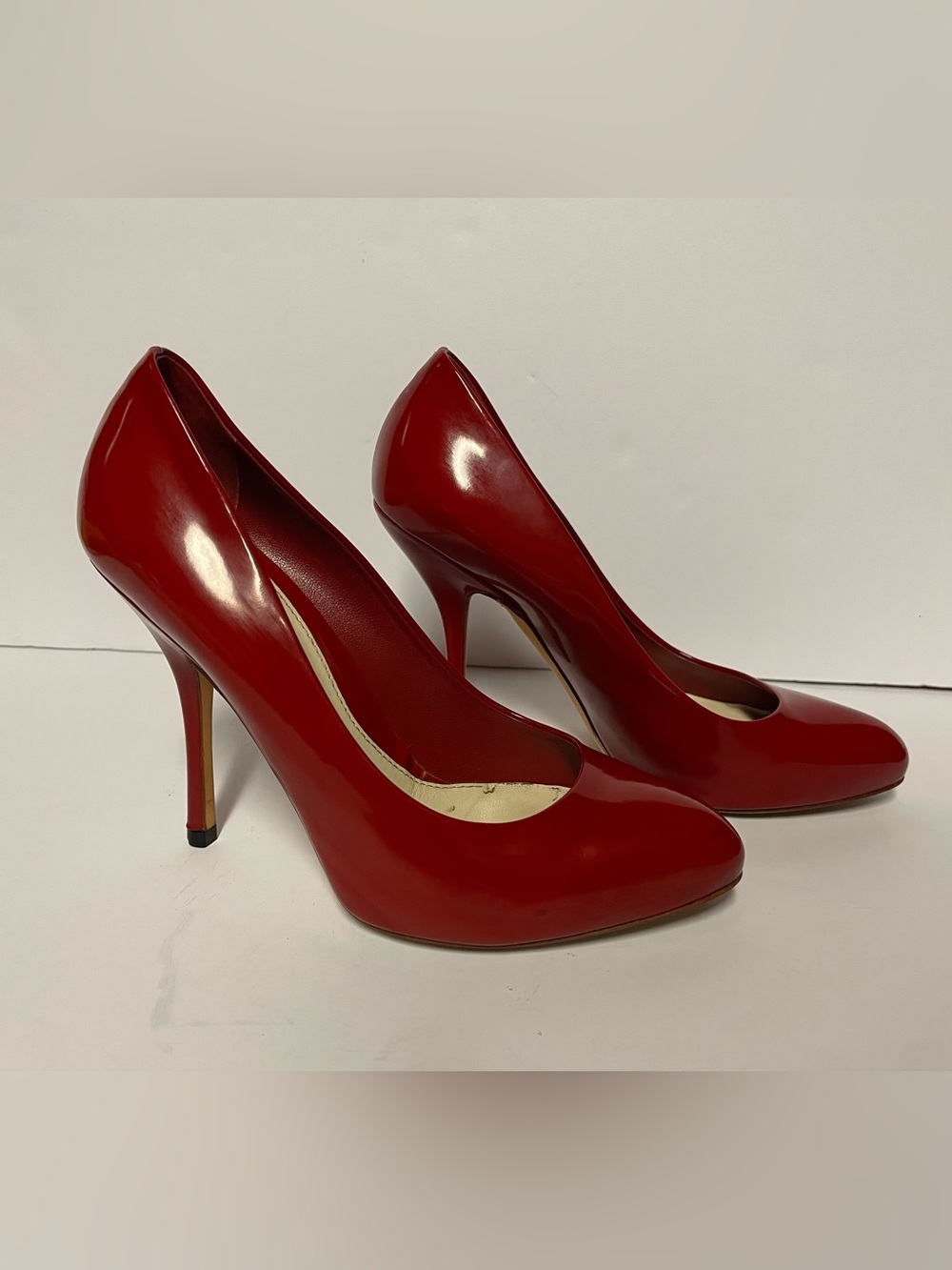 Gucci Red Patent Leather Pointed-Toe Stiletto Pumps heels 35.5C